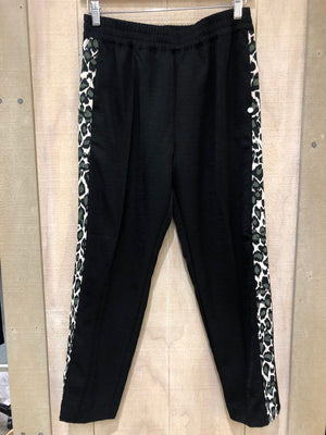 S&S Black Tapered Leg Pants With Contrast Side